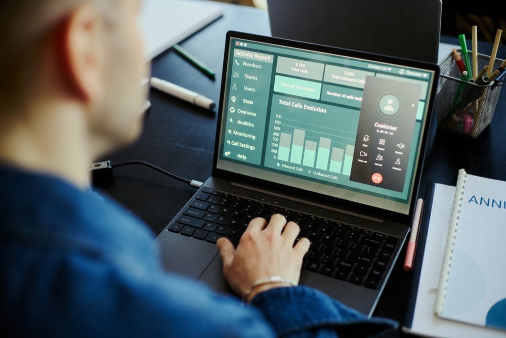 Cover Speech Analytics e AI per migliorare qualità, performance e risultati del contact center